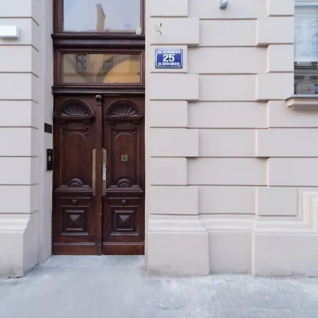 M7 Main Square With Free Parking Friends Escape Apartament Kraków