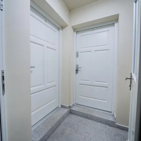 Apartment M7 Main Square With Free Parking Friends Escape Krakow