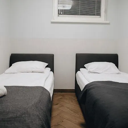 M7 Main Square With Free Parking Friends Escape Apartment *