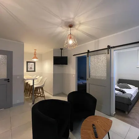 M7 Main Square With Free Parking Friends Escape דירה קרקוב